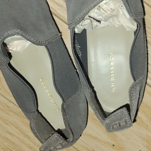 G.H BASS Chelsea Boot - Picture 4 of 6